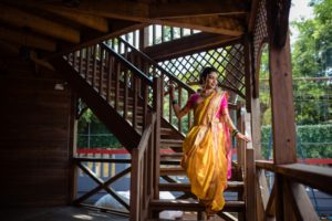 ROCK YOUR MEHENDI DAY WITH THESE CLASSY FLORAL HAIR DECOR BY FLORAL ART BY SRISHTI